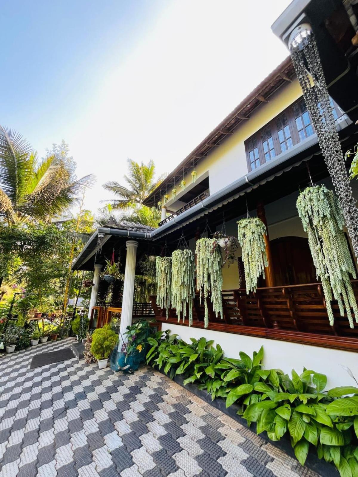 Villa Lush Acres Thekkady Esterno foto
